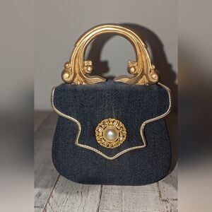Elegant Black and Gold Women's Handbag